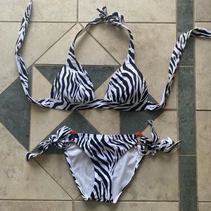 Victoria secret zebra print bikini. Medium top small bottoms.